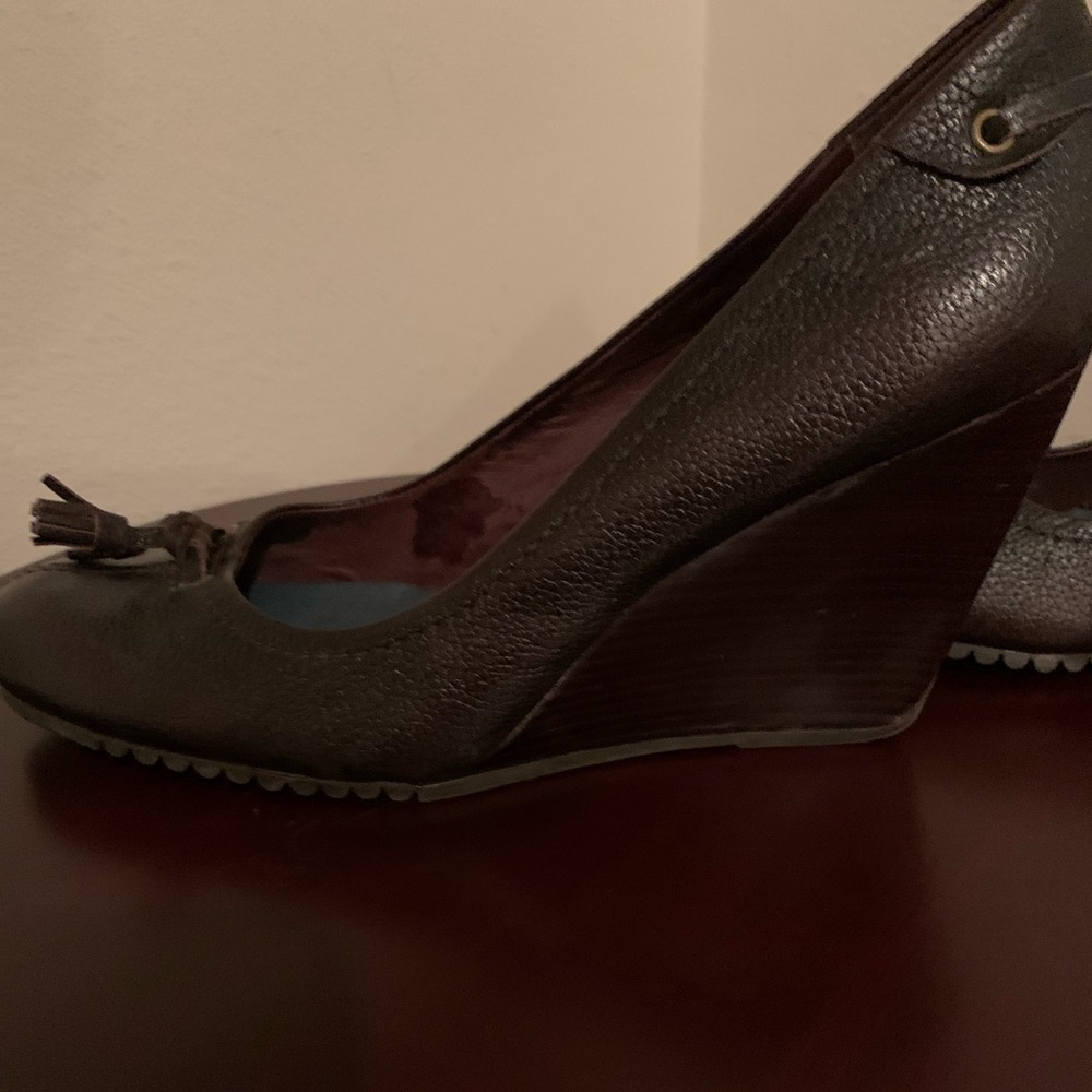 Brown wedge heels